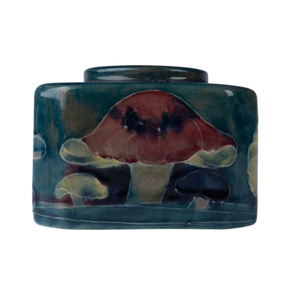William Moorcroft Inkwell, Claremont