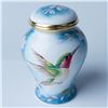 Image 2 : Moorcroft Enamel Hummingbird Lidded Vase
