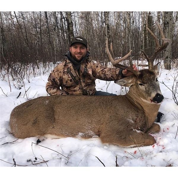 Alberta Archery Whitetail Hunt -1 Person, 6 Days Donated by Prairie Waterfowl Company, Willi Powell 
