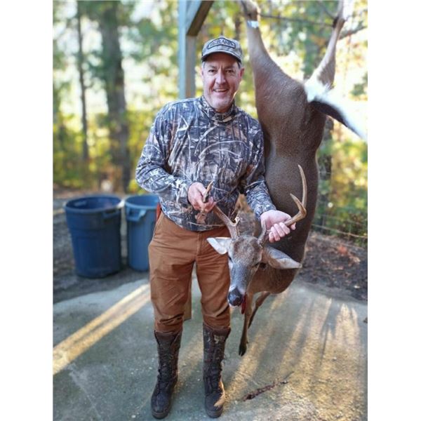 Peak of the Rut SCWA Whitetail Deer/Hog Hunt - 6 Person, 2 Days