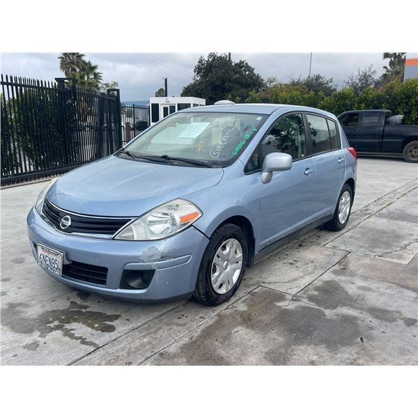 NISS VERSA 2011 T-DON - SMOG