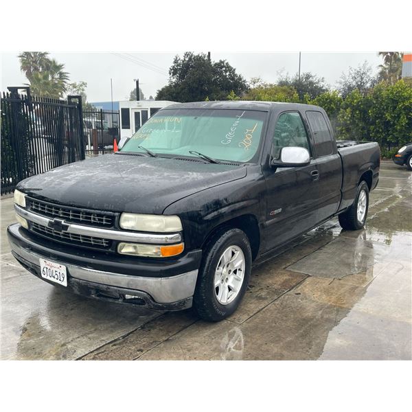CHEV SILVERADO 2001 T-DONATION