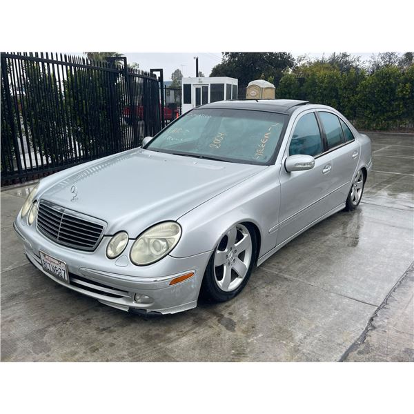 MERZ E500 2004 APP  DUP/T-DON