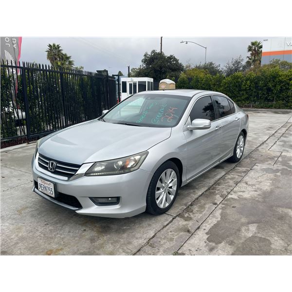 HOND ACCORD 2014 T-REPO 2 DAYS