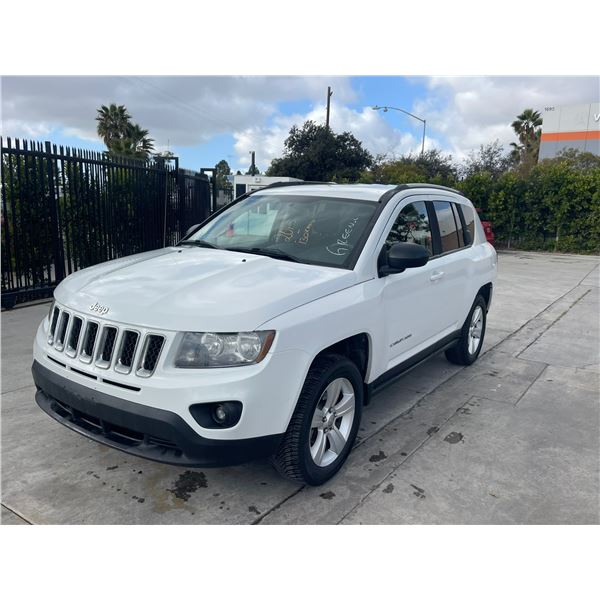 JEEP COMPASS 2015 REPO- WAIT/TITLE