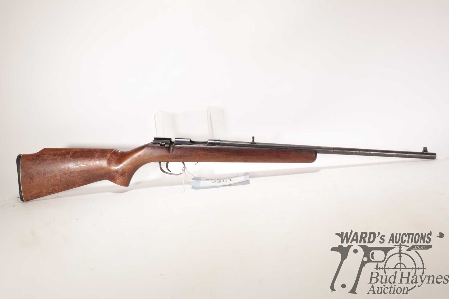 Model 171 Non-Restricted rifle CIL model 171, .22 bolt action, w/ bbl length 21 ...