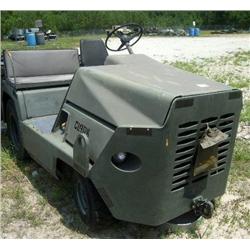 CLARK WAREHOUSE TRACTOR, GAS FUEL, MDL-2342469, STRAIGHT 6 IN-LINE GAS ENGINE, FORD 300 HP, HOURS-10