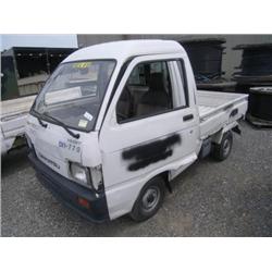 DAIHATSU MDL 43R0 INDUSTRIAL TRUCK 2WD GVW 1, 530 LBS METER INDICATES 2, 135 HRS, ODOMETER INDICATES