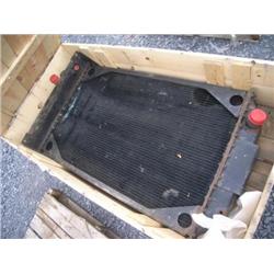 (5)PLTS VEHICULAR COMPONENTS TO INCL:(2)ENGINE RADIATORS DIMENSIONS 38"H X 26"W & 53"H X 23"W, (1)VE
