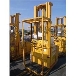 THE PRIME-MOVER CO MDL OF30C ELECTRIC ORDER PICKER LIFT SN 182112, 3, 000 LB CAPACITY, W/ YUASA C-LI