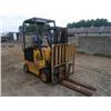 Image 1 : HYSTER, MDL: E40XL, 4K ELECTRIC FORKLIFT WITH OUT BATTERY, WITH FORKS, NO KEY, 5910. 4 HRS.