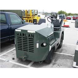 TUG/ TOW TRACTOR, HARLAN/ CLARK, NO DATA PLATE, 4CYLINDER/ GASOLINE, AUTOMATIC(3934HRS) W/ KEY START