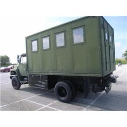 SHOP VAN TRUCK, DIESEL, 4X4, INTERNATIONAL MODEL 1854, W/ PTO, ODOMETER: 15903 MILES, S/ N: IHTLFHXL