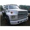Image 9 : FORD MOTOR, MDL: F700, 1992, 4 X 2 STAKE TRUCK, VIN: LFDNK74P5NVA24140, 042867. 3 MILES, AUTOMATIC D