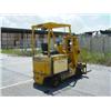 Image 2 : 1987 CLARK MDL ECS20 4000 LB CAPACITY ELECTRIC FORK LIFT TRUCK S/ N: E357-0164-6517FA HOURS 1960. 4