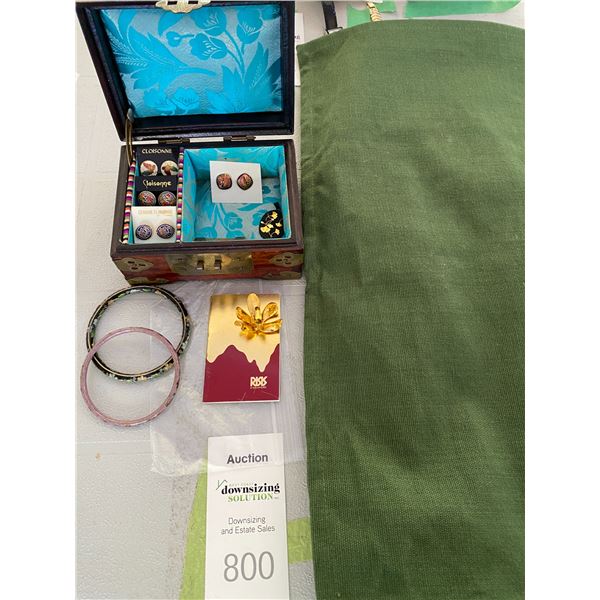 Cloisonné Jewelry, Gold Pendent,  Box A