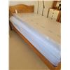 Image 2 : Oak Twin Size Bed  C