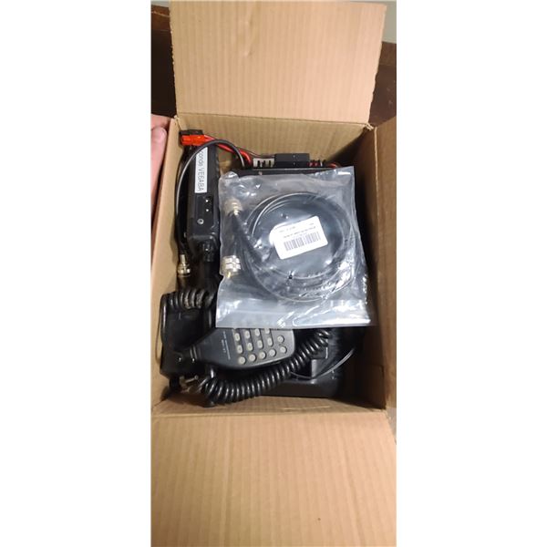 YABSU FT5100 CB RADIO COMES WITH KENWOOD TWO WAY RADIO AND BASE