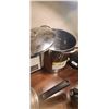 Image 6 : STAINLESS STEEL POT, KETTLE, EGG POACHER AND MISC