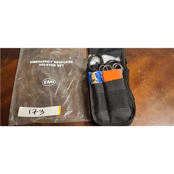 MEDICAL EMERGENCY RESPONSE HOLSTER KIT