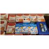 Image 3 : LARGE BOX OF BAND AIDS