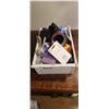 Image 1 : BOX OF ASSORTED ITEMS