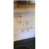 Image 13 : WHIRLPOOL COLD 5 BURNER CERAMIC TOP STOVE AND OVEN