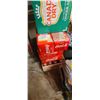 Image 4 : APPROX 100 CANS OF COKE AND 12 GINGER ALE