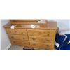 Image 5 : 6 DRAWER OAK DRESSER, MIRROR AND NIGHT STAND AND WOOD STAND, BOOKS, ALARM, LAMP AND HEATED PAD