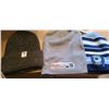 Image 6 : BOX OF HATS AND TOQUES