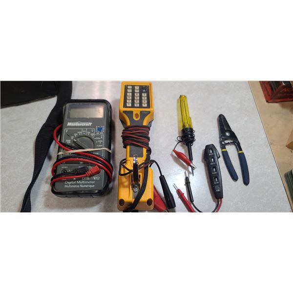 FLUKE T522 ELECTRICAL TESTER AND OHM METER