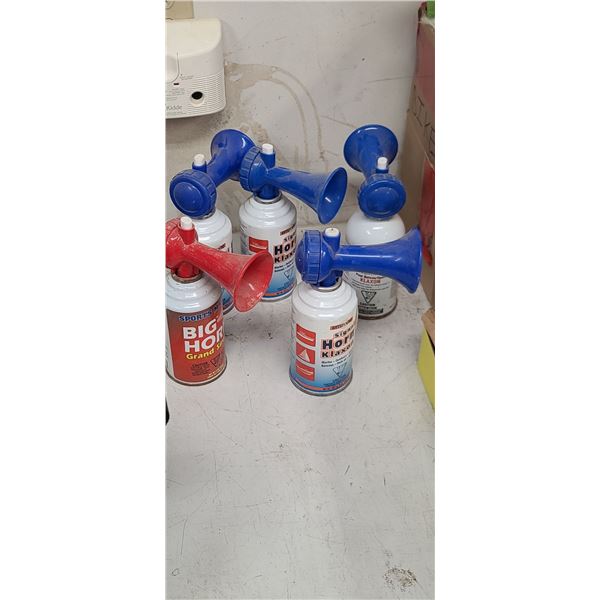 FIVE AIR HORNS