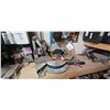 Image 2 : BOSCH 12" MITER COMPOUND SAW