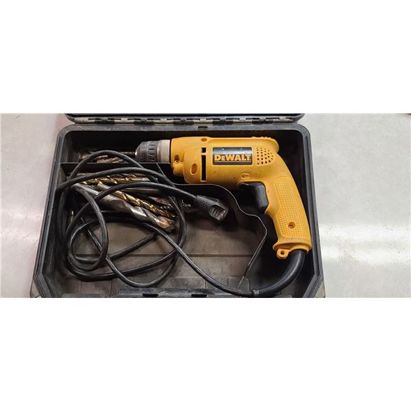 DEWALT D21008 3/8" DRILL