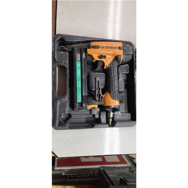 BOSTICH 18GA SX 1836 NAILER