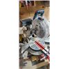 Image 25 : BOSCH PORTABLE 12" MITRE COMPOUND SAW