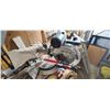 Image 27 : BOSCH PORTABLE 12" MITRE COMPOUND SAW