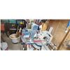 Image 41 : BOSCH PORTABLE 12" MITRE COMPOUND SAW