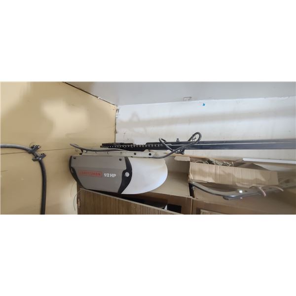 CRAFTSMAN 1/2HP GARAGE DOOR OPENER