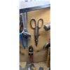 Image 19 : ALL TOOLS HANGING ON WALL SHOWN IN PICTURES