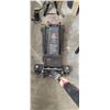 Image 2 : MOTOR MASTER 3TON FLOOR JACK, JACK STAND, TIRE IRON