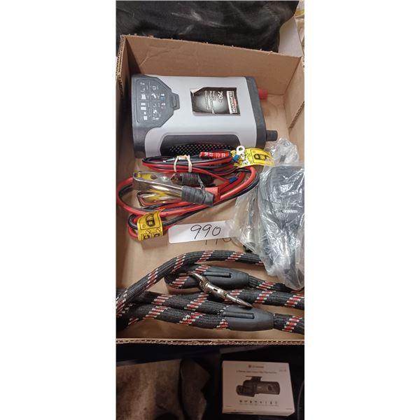 750 WATT INVERTER C/W CABLES, DOG LEASH, UNIDEN CB MICRO PHONE