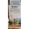 Image 2 : BERKLEY 6 GAL WATER PURIFICATION SYSTEM C/W 2 EXTRA FILTERS