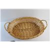Image 3 : (5) Chalkware Wall Hanging Decorations - Chipped and Wicker Fruit Basket