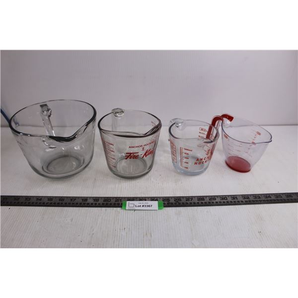 (4) Measuring Cups - Largest 8 Cups (2 L) Smallest 2 Cups (500ml) - 3 are Anchor Hocking and 1 Betty