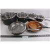 Image 2 : (10) Piece Set of KitchenAid Cookware with Lids, Pair Gotham Steel Fry Pans, Small Casserole Dish