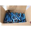 Image 4 : Box of Pens, (5) Robin Sharma Books
