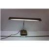 Image 1 : Vintage Desk Lamp - 18" Wide x 12" Tall - Works