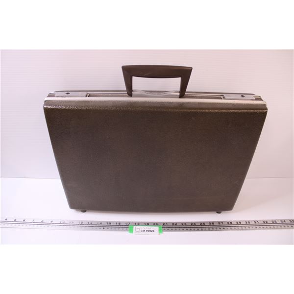 Vintage Million Air Briefcase - 13" x 18" x 4"