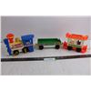 Image 1 : Vintage Fisher Price 3-piece Plastic Train Set - As is